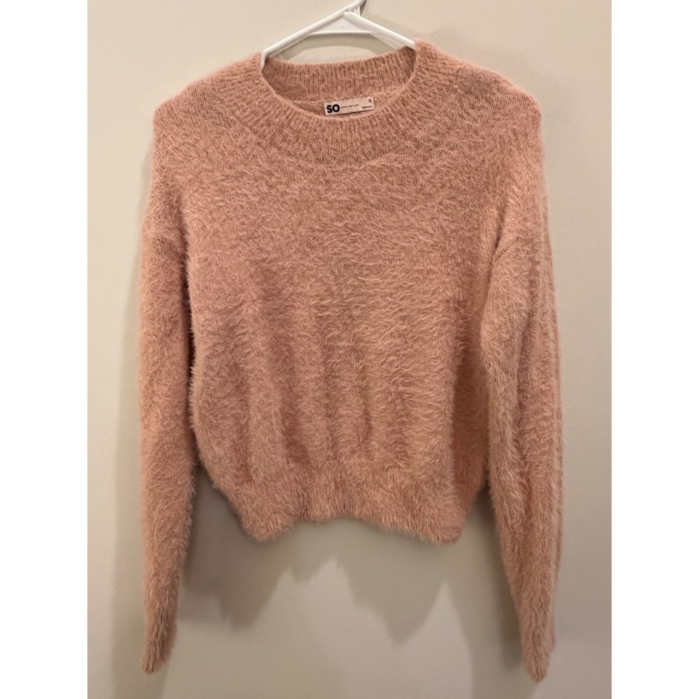 SO Goods For Life Women's Small Blush Pink Fuzzy Eyelash Knit Cropped Sweater